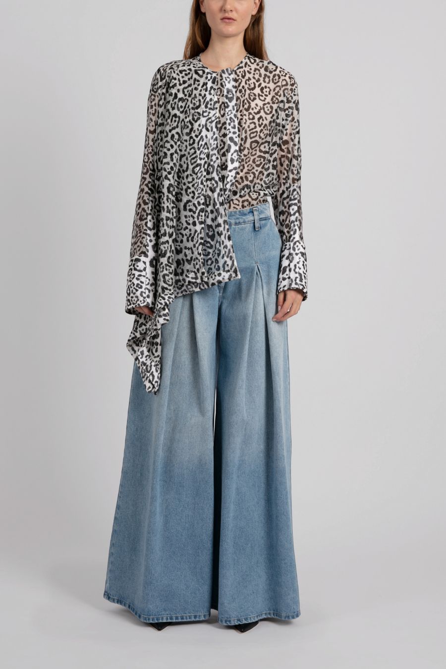 BLUSA SEDA ANIMAL PRINT BLANCA