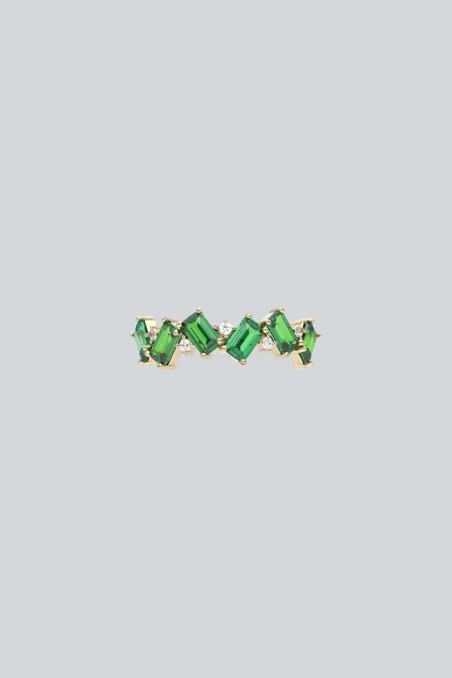 anillo con zirconias rectangulares verdes