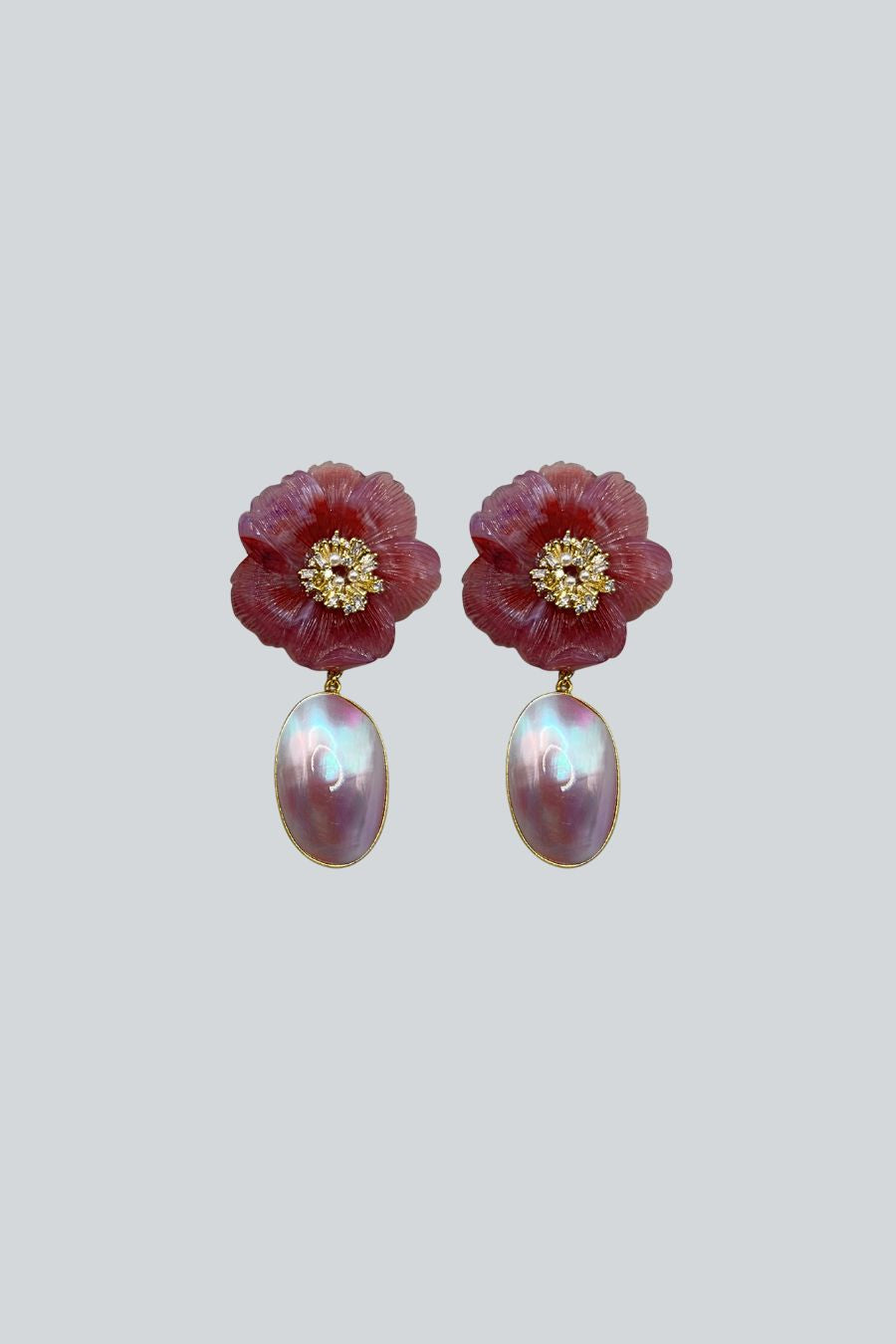 ARETES FLOR LILA PERLA