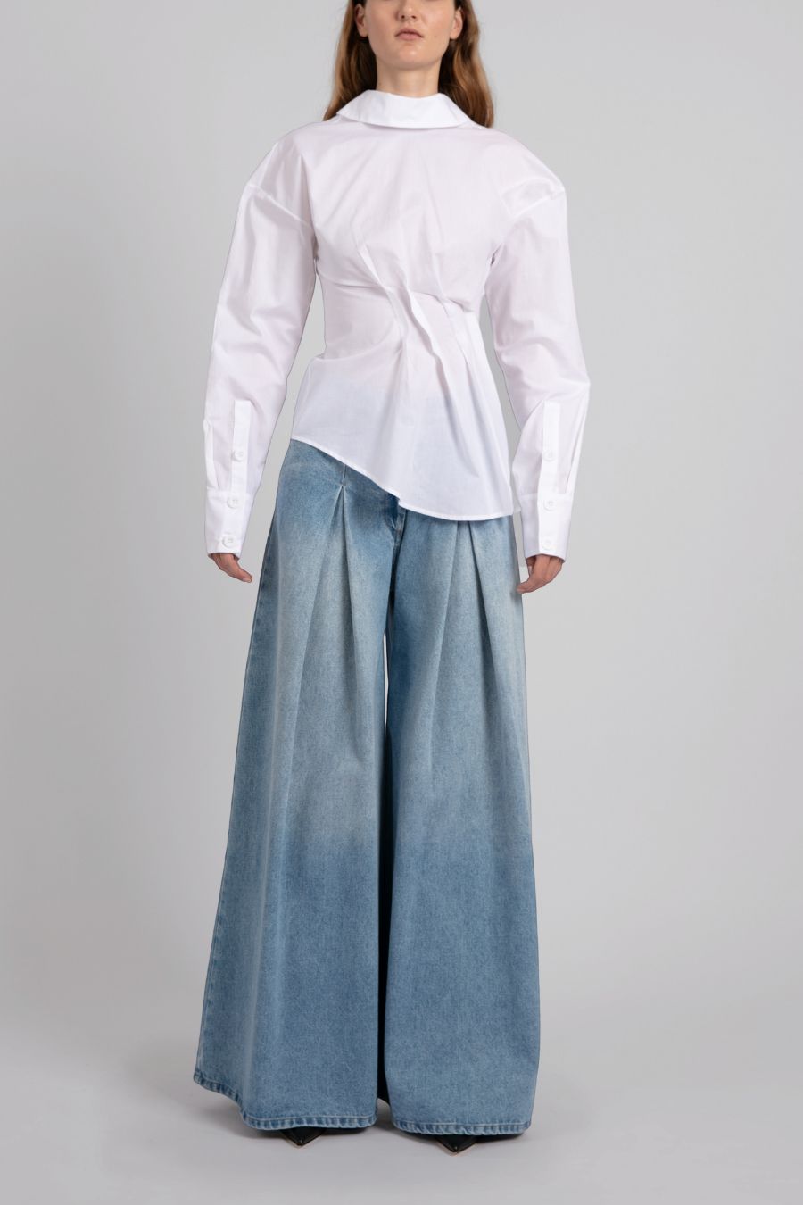 BLUSA BOTONES ESPALDA BLANCO