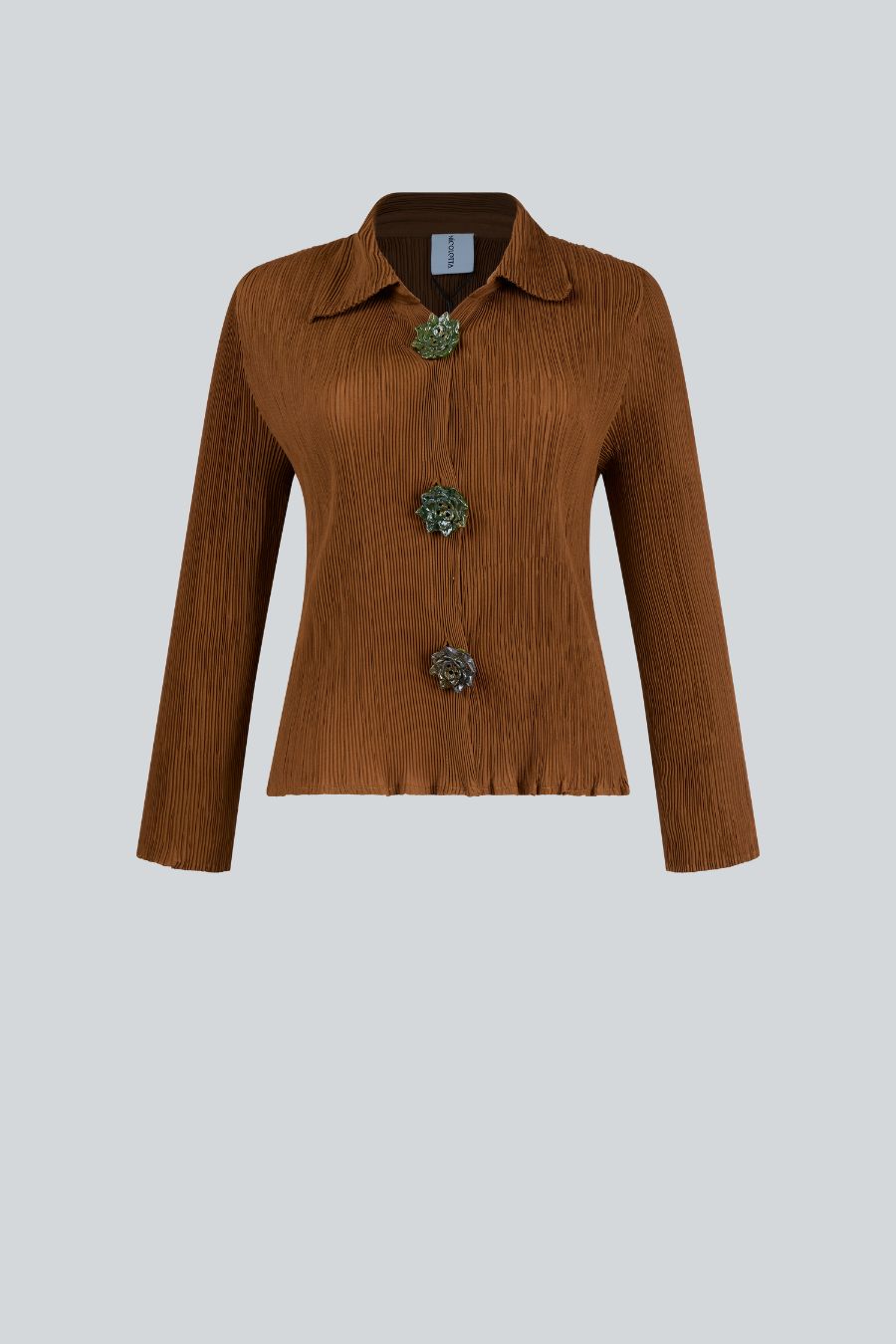 Blusa café con botones 