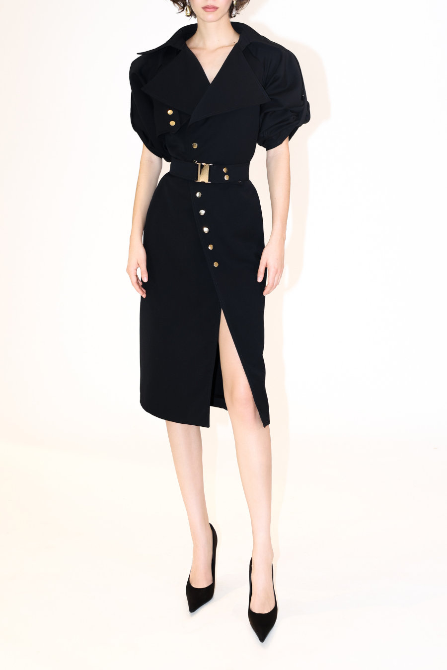 Vestido de diseñador mexicano en gabardina de Alfredo Martínez vista modelo.