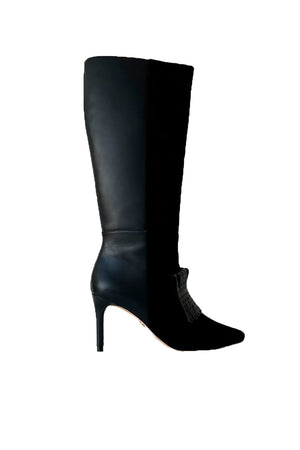 Botas altas color negro UGGA Valeria Bazante