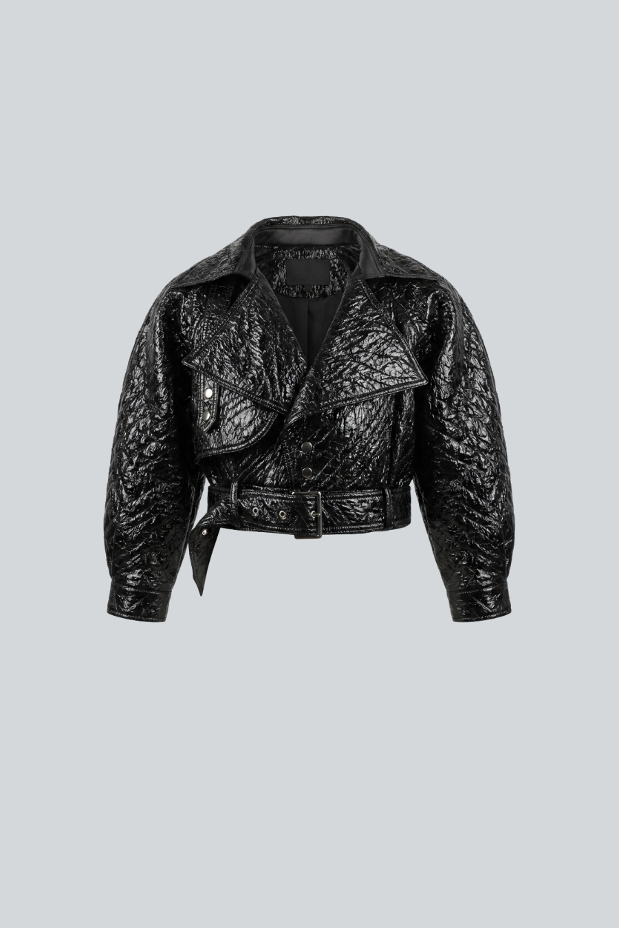 Chamarra bomber corta de brocado negro de Alfredo Martínez.
