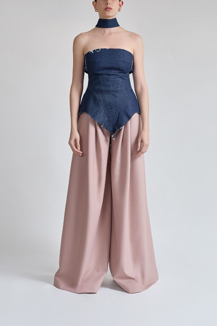 PANTALÓN PLIEGUES DELANTEROS