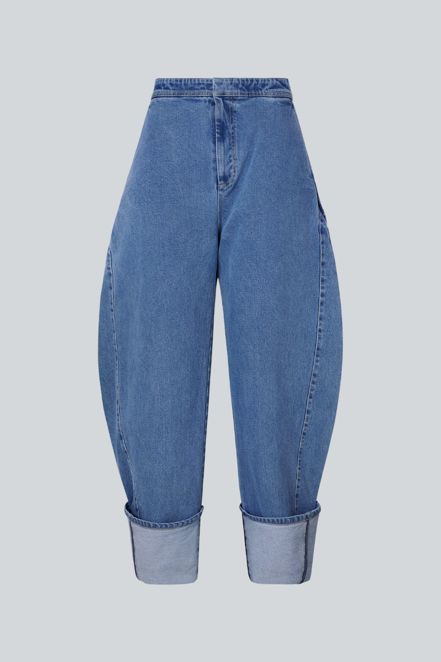 Pantalón Degollado de Cancino en denim azul claro con silueta balloon