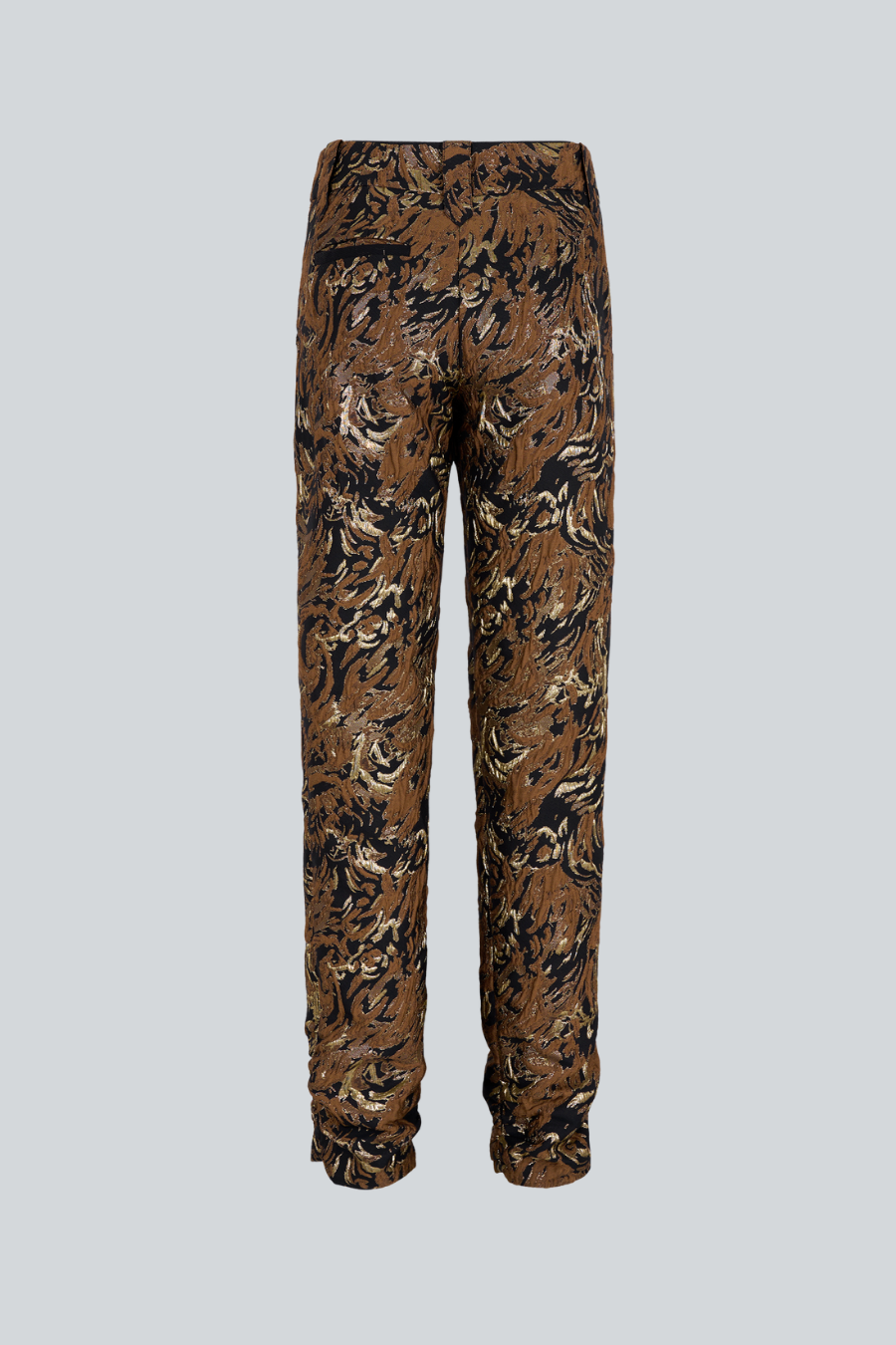 Pantalón Kate visto por detrás, diseño de cintura alta y pierna recta 