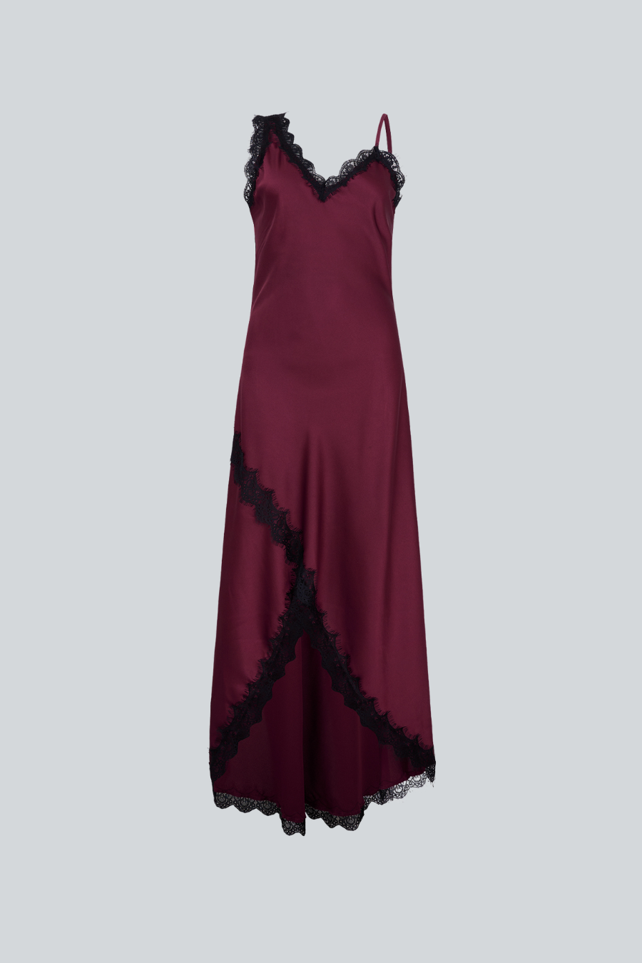 Vestido Sleep Dress de Montserrat Meseguer, vestido lencero largo de satén vino con escote de encaje y diseño asimétrico
