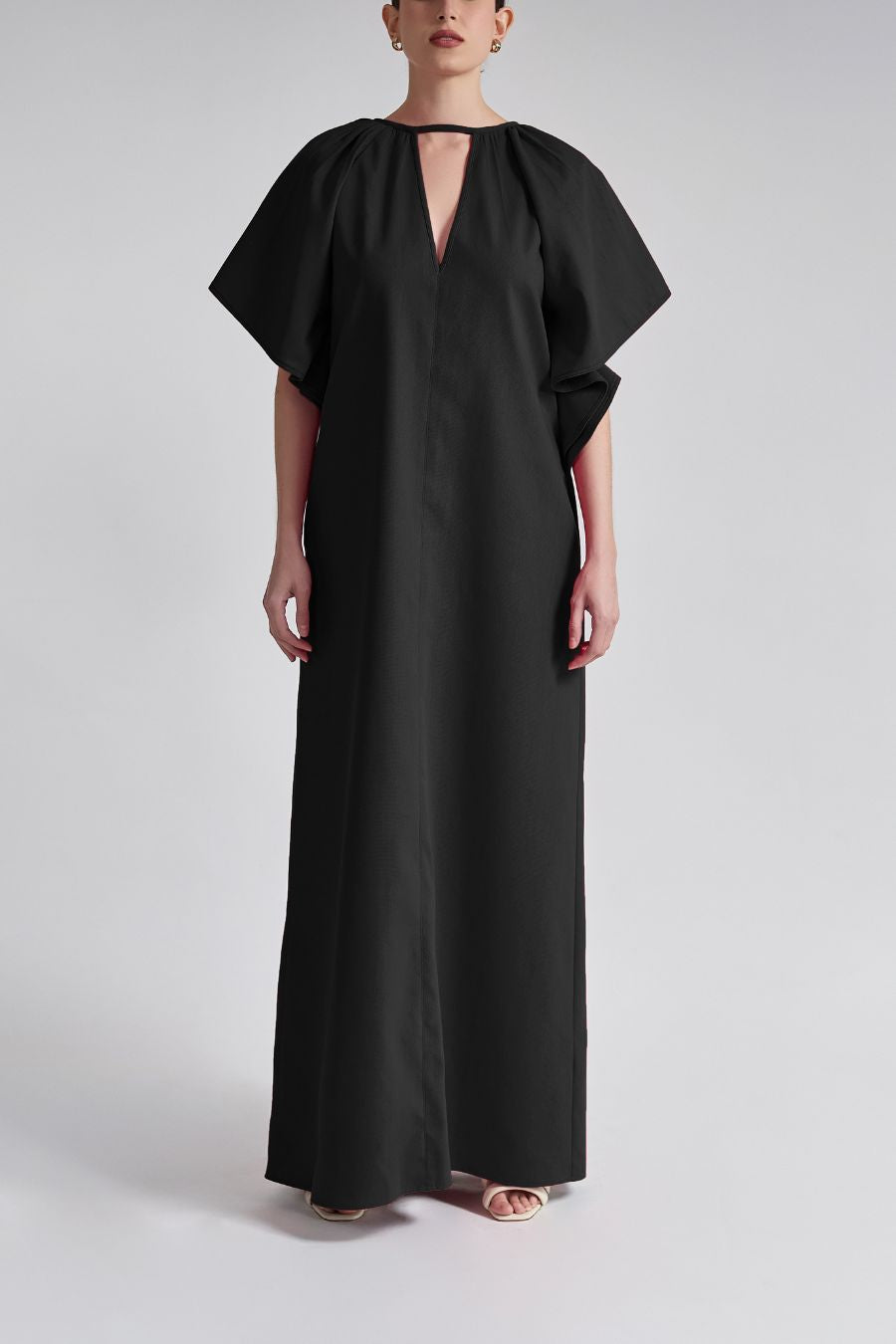 VESTIDO CUAUHTEMOC NEGRO